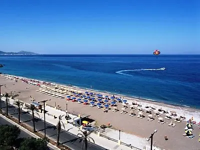 מלון Rhodos Horizon