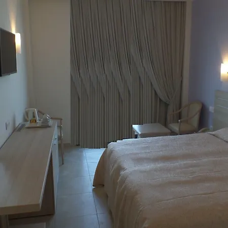 Belvedere Hotell 4*